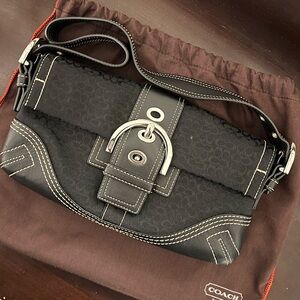 Vintage Coach G05Q-3628 Black Mini Signature SoHo Bag